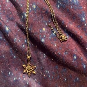 Snowflake necklace sterling silver